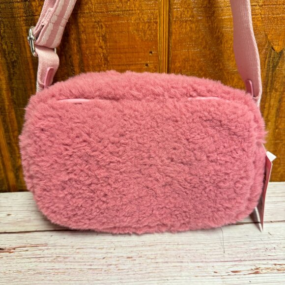 SKINNYDIP LONDON Millie Small Camera Pink Fluff Crossbody - Picture 3 of 4